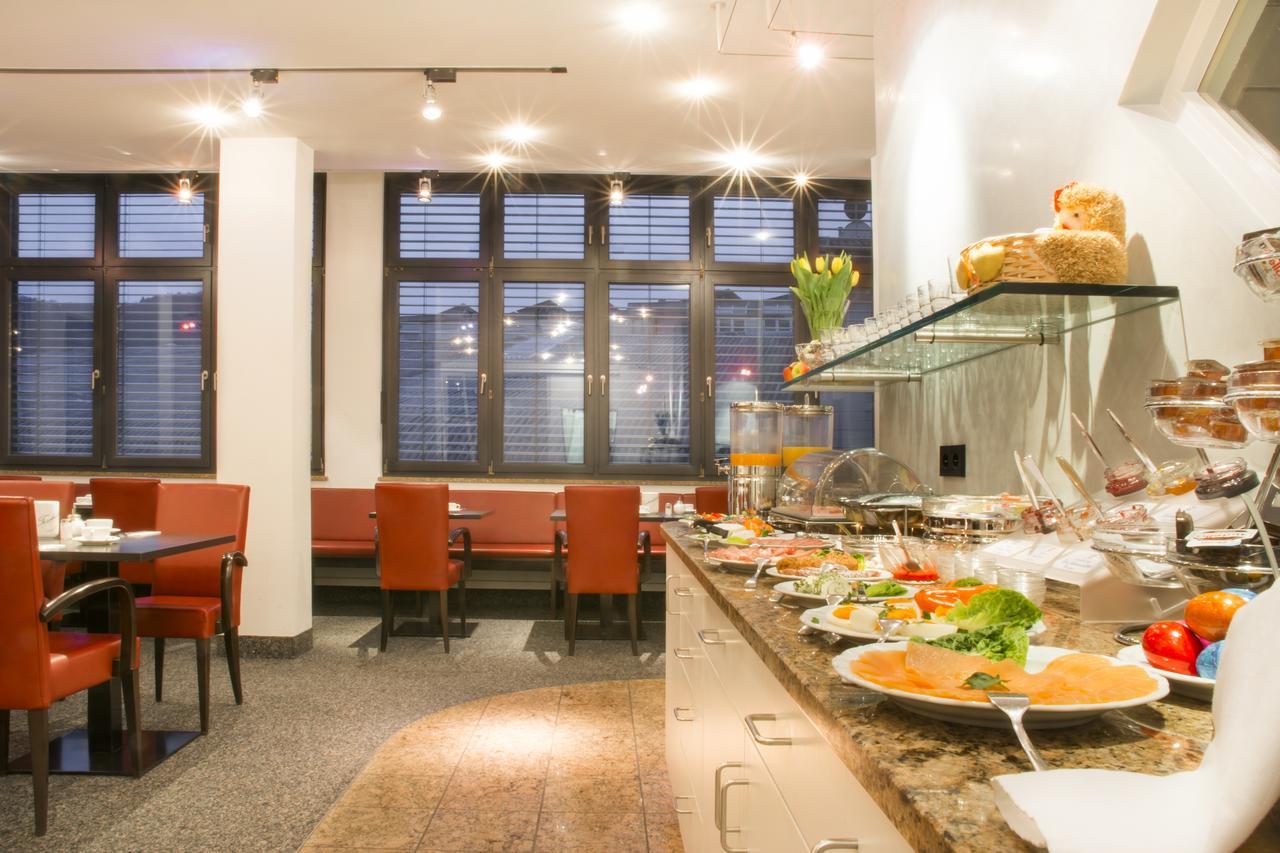 Hotel Rommel Korb Екстериор снимка